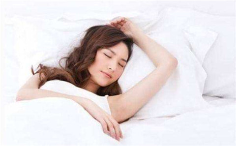 时间还早,女生说要睡觉了该怎么回复? 时间还早,女生说要睡觉了该怎么回复?第4张